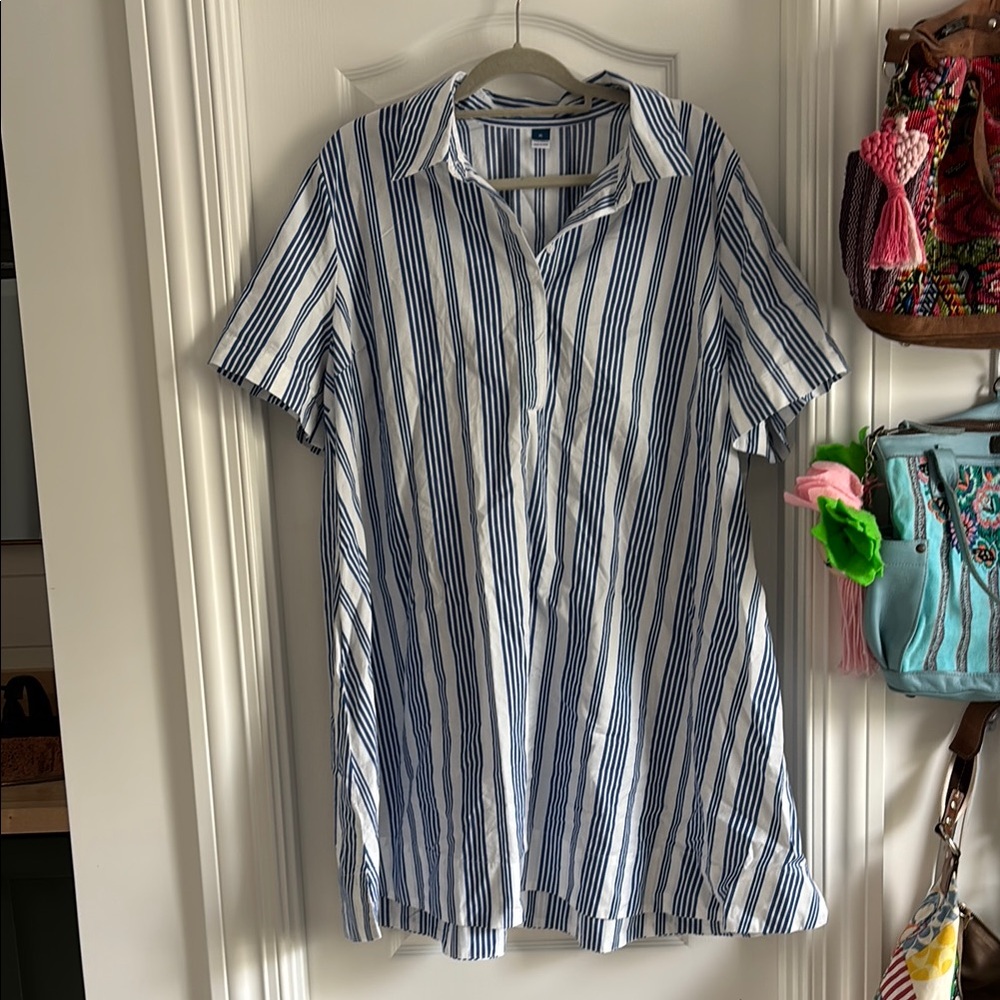 Old navy shirt dress